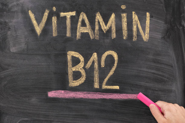 Upungufu wa Vitamini B12: Dalili, Sababu na Matibabu Muhimu